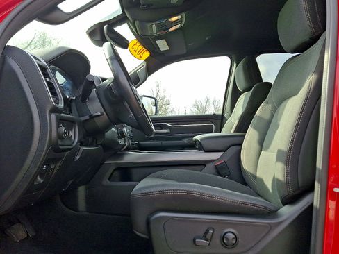 Used 2023 RAM 1500 Big Horn AWD/4WD image 11