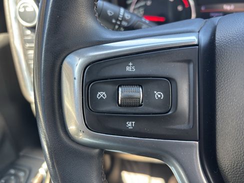 Used 2023 Chevrolet Silverado 2500 LT AWD/4WD image 15
