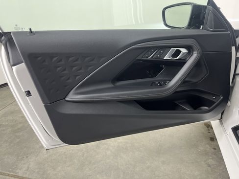 Used 2025 BMW M240i xDrive Coupe w/ Premium Package image 18