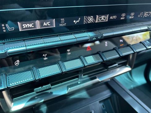 Used 2022 GMC Hummer EV Edition 1 w/ LPO, Illumination Package AWD/4WD image 42