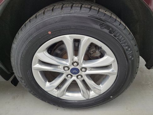 Used 2017 Ford Edge SEL w/ Equipment Group 201A AWD/4WD image 31