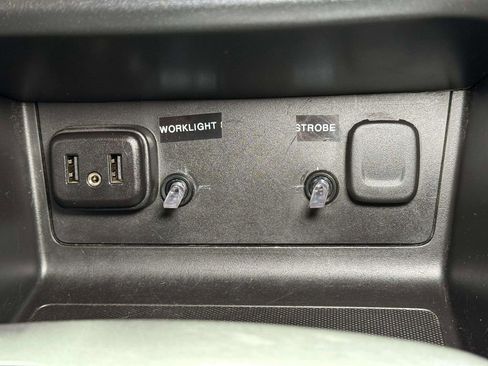 Used 2021 Chevrolet Colorado LT w/ Fleet Safety Package AWD/4WD image 12