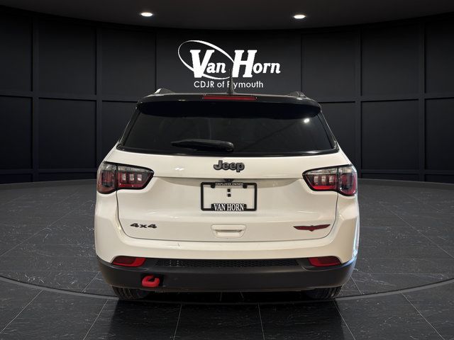 Certified 2023 Jeep Compass Trailhawk w/ Sun and Sound Group AWD/4WD image 6