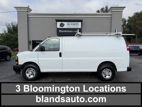 Used 2020 Chevrolet Express 2500 w/ Communications Package RWD image 1