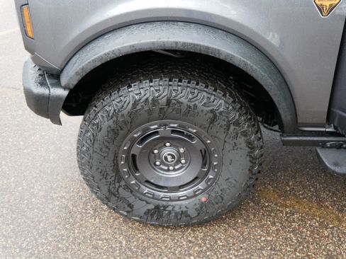 Used 2025 Ford Bronco Badlands AWD/4WD image 15