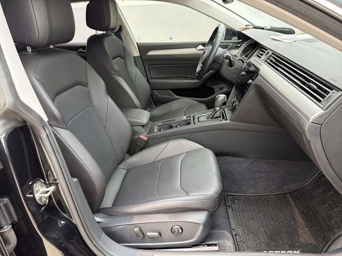 Used 2019 Volkswagen Arteon SE AWD/4WD image 26