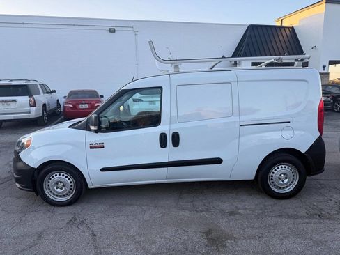 Used 2018 RAM ProMaster City Tradesman image 4
