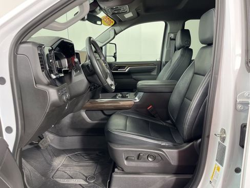 Certified 2025 Chevrolet Silverado 2500 LT w/ All Star Edition image 23