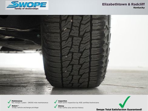 Used 2025 Nissan Rogue SV AWD/4WD image 28