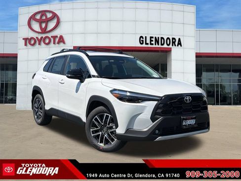 New 2026 Toyota Corolla Cross XLE w/ Convenience Package FWD image 1