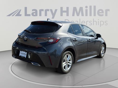 Used 2021 Toyota Corolla SE w/ Carpet Mat Package (TMS) FWD image 5
