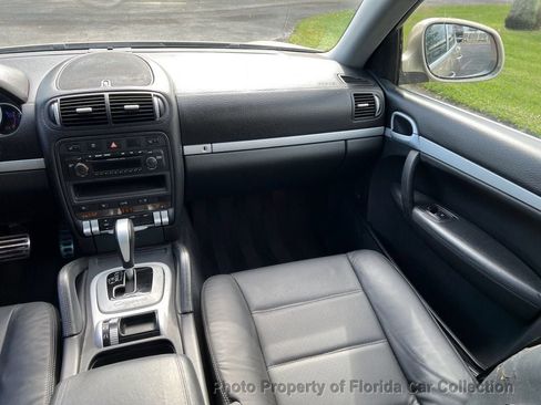 Used 2005 Porsche Cayenne S AWD/4WD image 8