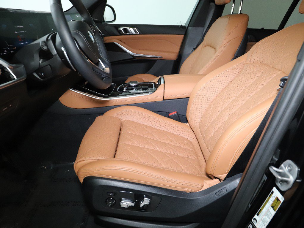 Used 2026 BMW X5 xDrive40i AWD/4WD image 23