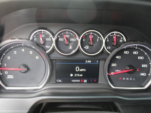 Used 2023 Chevrolet Silverado 2500 LT w/ Convenience Package image 31