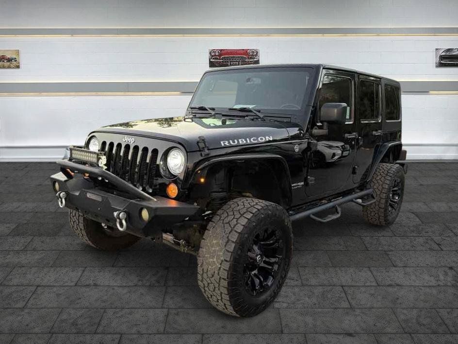 Used 2018 Jeep Wrangler Unlimited Rubicon w/ Cold Weather Group AWD/4WD image 4