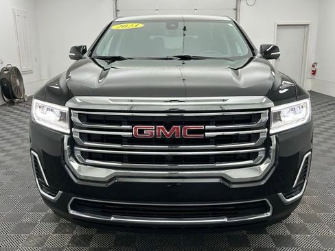 Used 2023 GMC Acadia SLE image 13