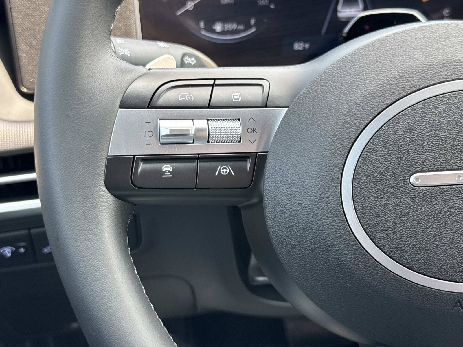 Certified 2025 Hyundai Santa Cruz XRT AWD/4WD image 10