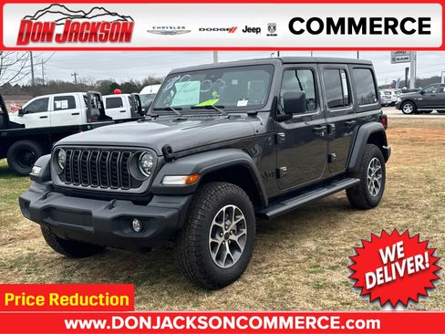 Used 2025 Jeep Wrangler Unlimited Sport AWD/4WD image 1