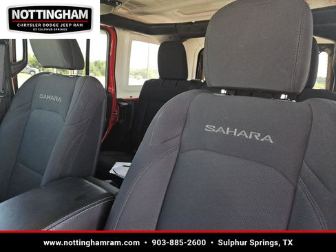 Used 2020 Jeep Wrangler Unlimited Sahara image 24