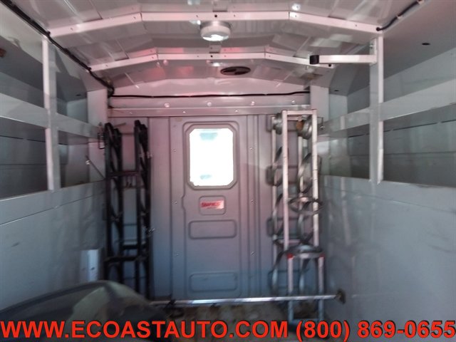 Used 2017 Ford Transit 250 138 w/ Exterior Upgrade Package RWD image 13