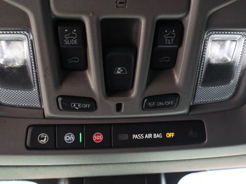 Used 2020 GMC Sierra 2500 Denali w/ Denali Ultimate Package image 29