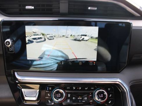 Used 2024 GMC Sierra 2500 Denali w/ Denali Reserve Package AWD/4WD image 26