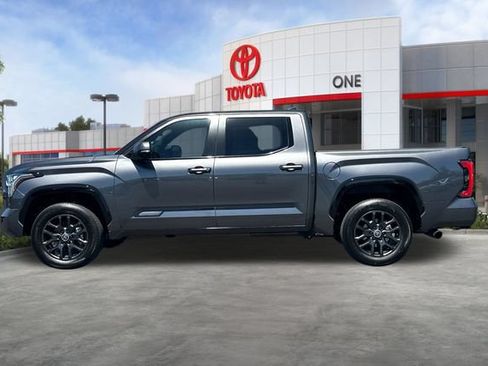 Used 2024 Toyota Tundra Platinum AWD/4WD image 8