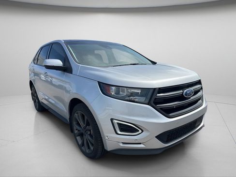 Used 2017 Ford Edge Sport w/ Equipment Group 401A AWD/4WD image 2