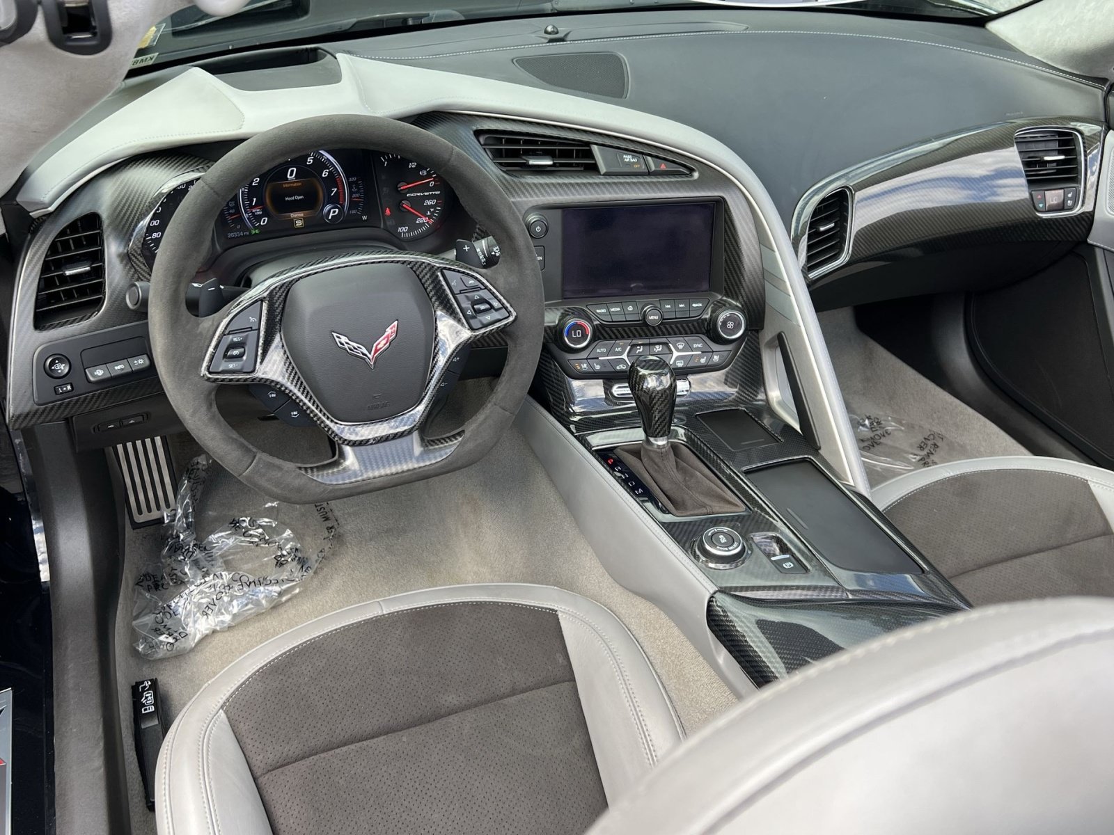 Used 2018 Chevrolet Corvette Grand Sport RWD image 28