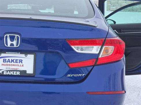 Used 2022 Honda Accord Sport image 31