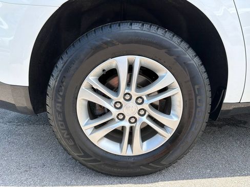 Used 2019 Buick Enclave Essence FWD image 14