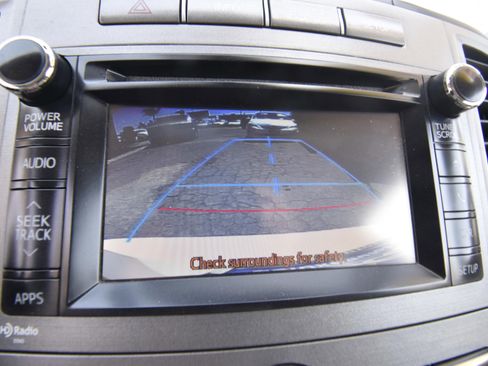 Used 2014 Toyota Venza XLE FWD image 13
