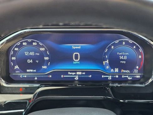 Used 2024 Chevrolet Silverado 3500 LT AWD/4WD image 25