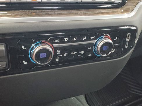 New 2026 GMC Sierra 1500 Elevation image 24