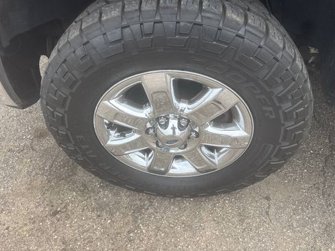 Used 2013 Ford F150 XLT w/ Luxury Equipment Group AWD/4WD image 14