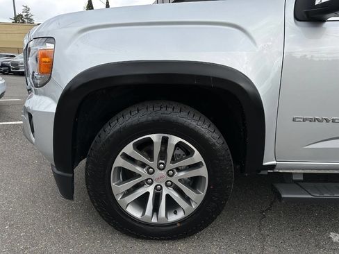 Used 2016 GMC Canyon SLT image 15