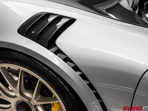 Used 2018 Porsche 911 GT2 RS RWD image 18