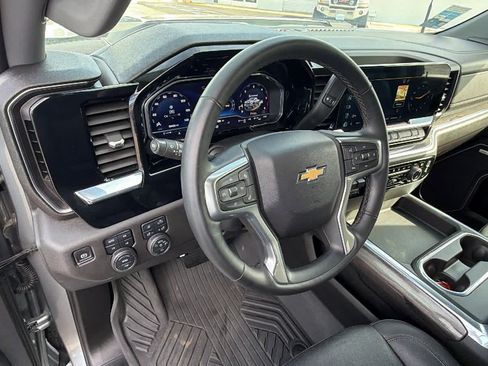 Used 2024 Chevrolet Silverado 2500 LTZ w/ LTZ Plus Package AWD/4WD image 10