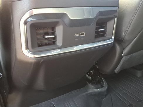 Used 2025 GMC Sierra 1500 Elevation w/ Elevation Premium Package AWD/4WD image 15