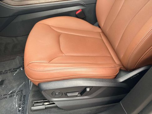Certified 2025 Audi Q5 Premium w/ Premium Plus AWD/4WD image 20