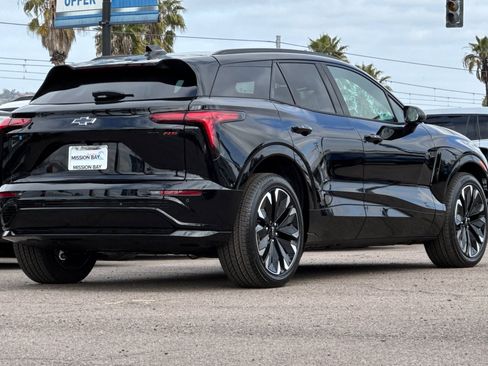 New 2025 Chevrolet Blazer EV RS image 4