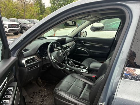 Used 2020 Kia Telluride EX w/ EX Premium Package AWD/4WD image 4