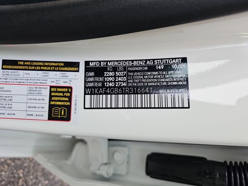 New 2026 Mercedes-Benz C 300 Sedan image 37