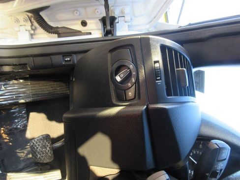 Used 2013 BMW 128i Convertible image 12