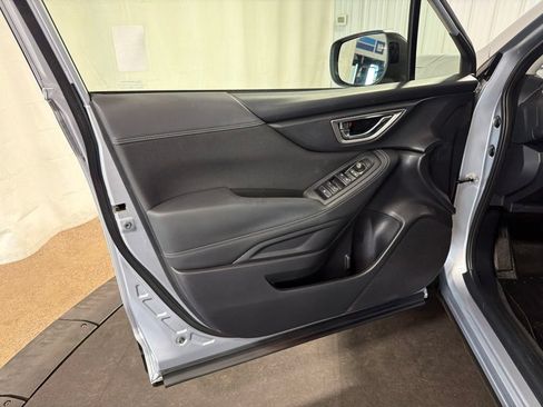 Used 2021 Subaru Forester Premium AWD/4WD image 4
