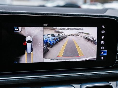 Certified 2023 Mercedes-Benz GLS 580 4MATIC image 24