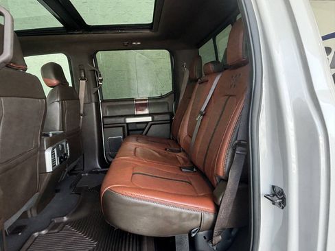 Used 2019 Ford F250 King Ranch w/ King Ranch Ultimate Package AWD/4WD image 21