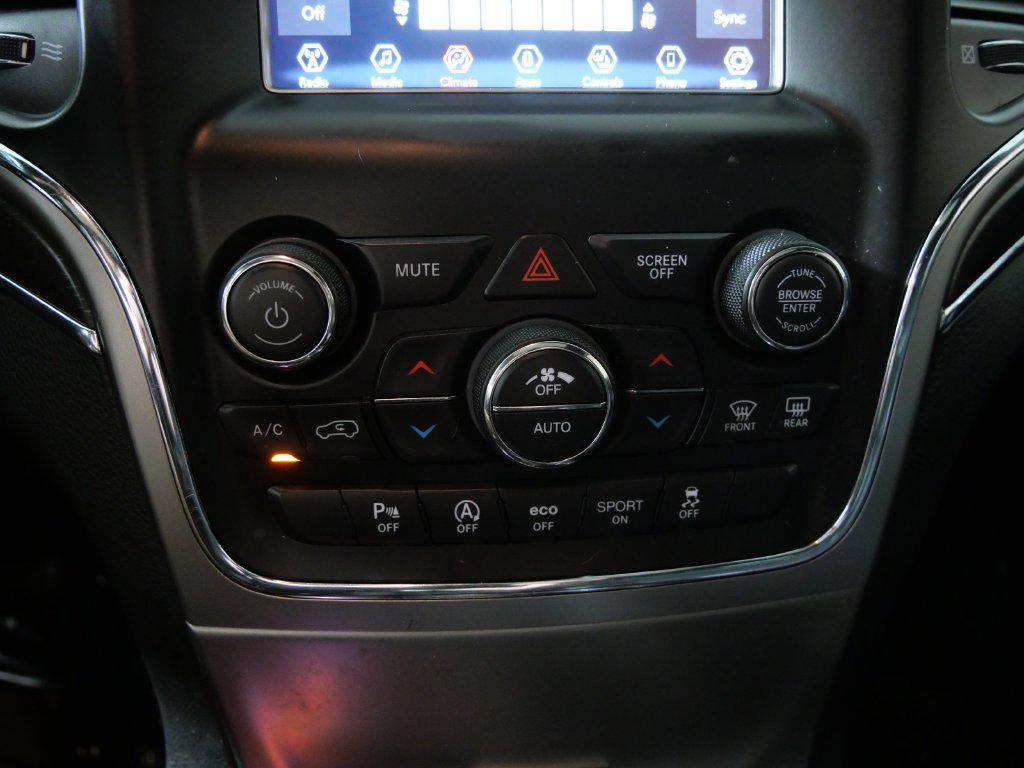 Used 2018 Jeep Grand Cherokee Limited AWD/4WD image 29