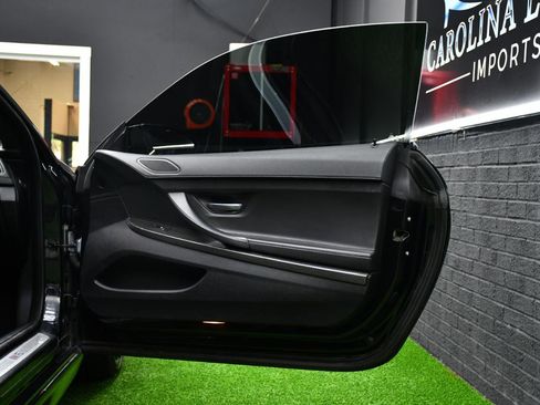 Used 2013 BMW M6 Coupe image 27