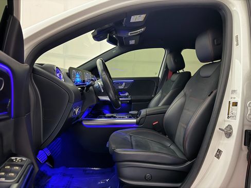 Used 2021 Mercedes-Benz GLA 35 AMG AMG GLA35 image 32